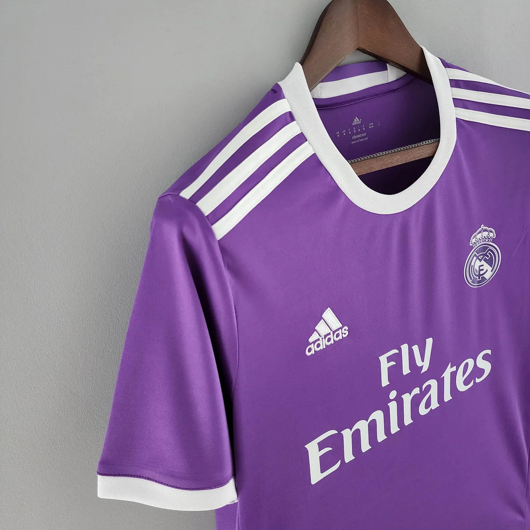 Retro Real Madrid Away Jersey 16/17