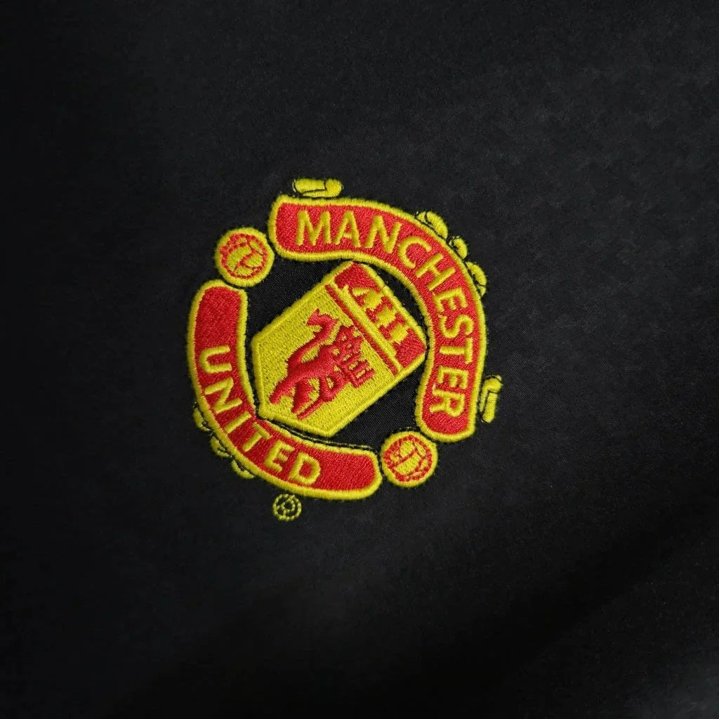 Retro Manchester United Away Black Jersey 03/04
