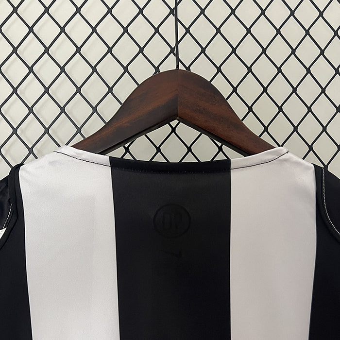 Retro Juventus Home Jersey 04/05
