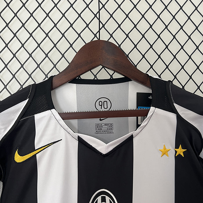 Retro Juventus Home Jersey 04/05