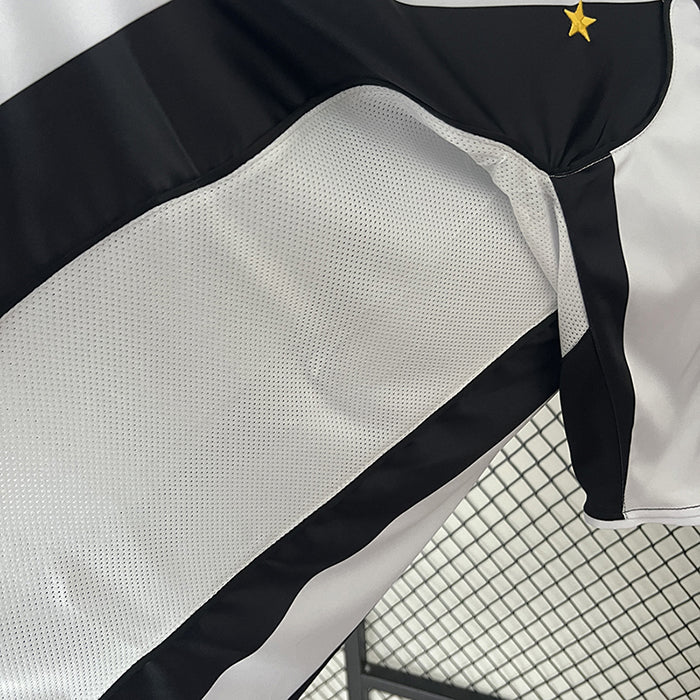 Retro Juventus Home Jersey 04/05