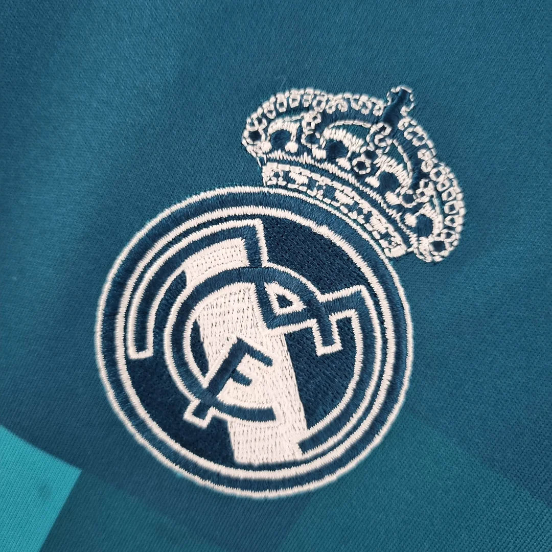 Retro Real Madrid Away Jersey 17/18