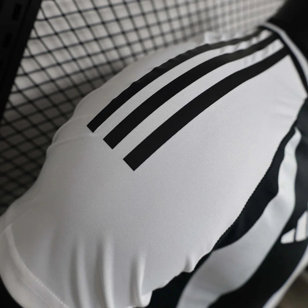 Authentic Juventus Home Jersey 24/25