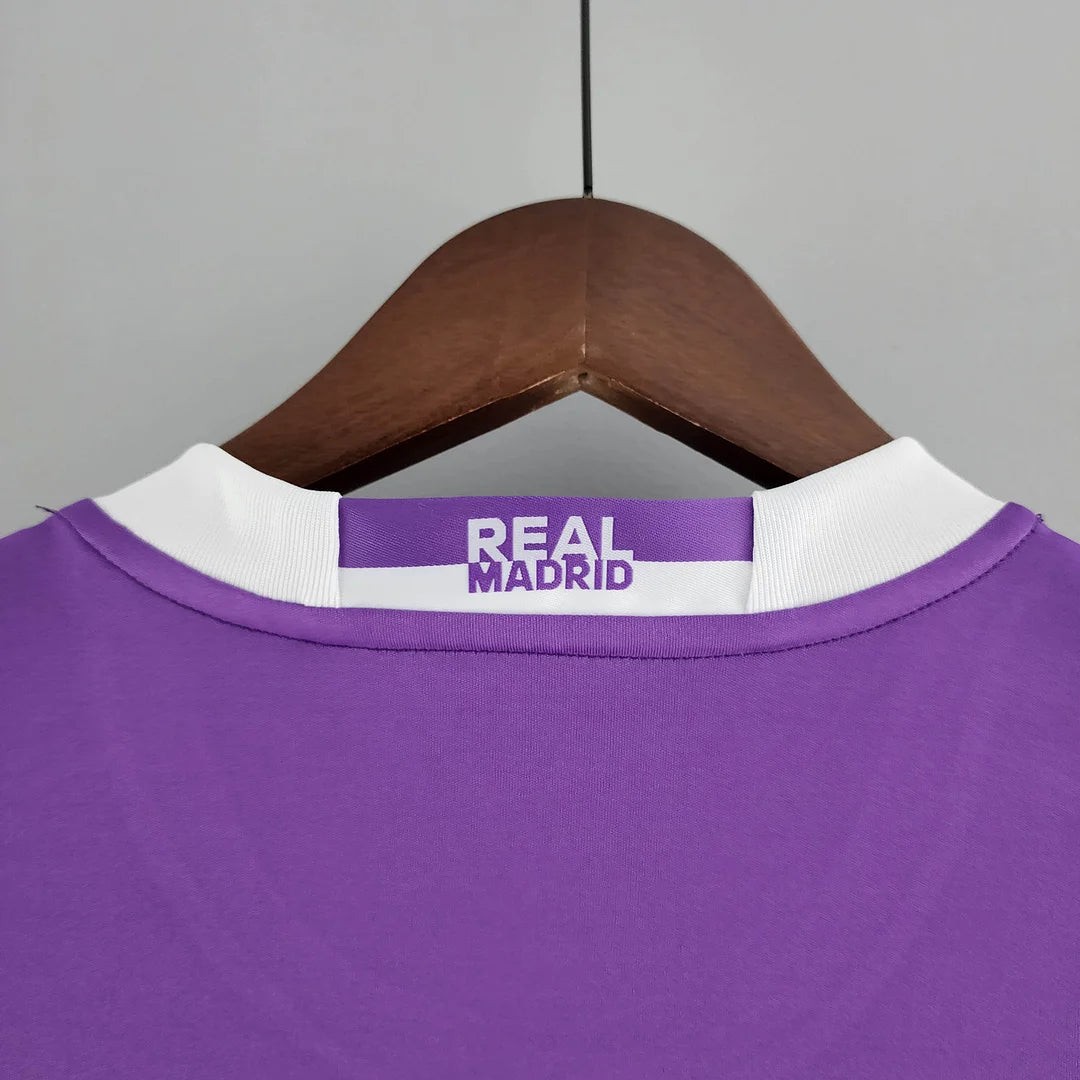 Retro Real Madrid Away Jersey 16/17