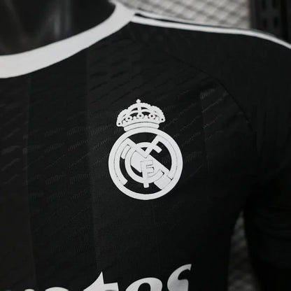 Authentic Real Madrid Goalkeeper Black Jersey 25/26