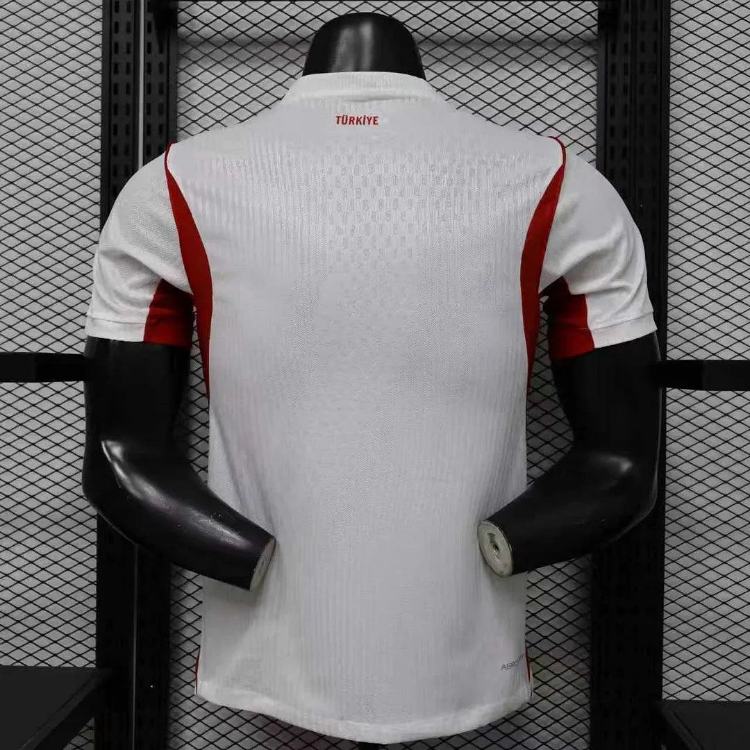 Authentic Türkiye home jersey 2026