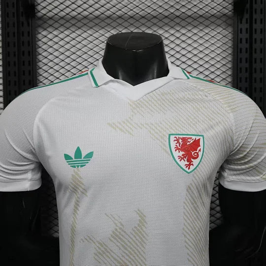 Authentisches Wales Auswärtstrikot 2026
