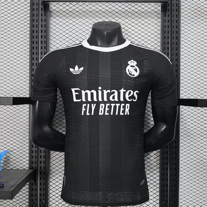 Authentic Real Madrid Goalkeeper Black Jersey 25/26