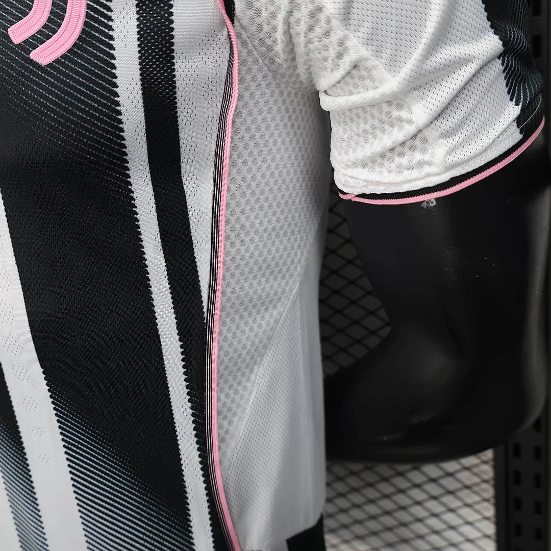 Authentic Juventus Home Jersey 25/26